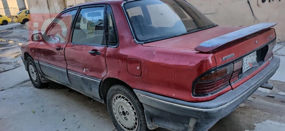 ميتسوبيشي جالنت